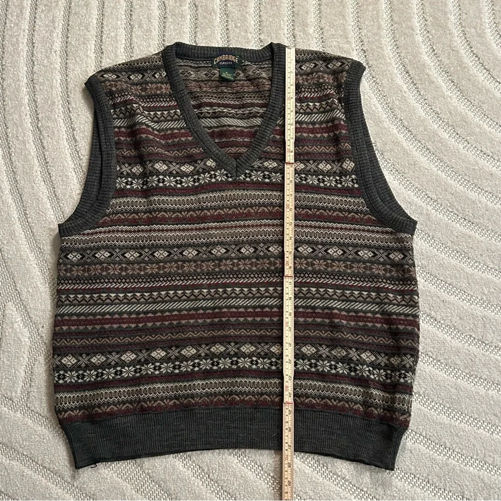 Cambridge Classics Men’s Fair Isle Wool Blend V-Neck Sweater Vest - XL